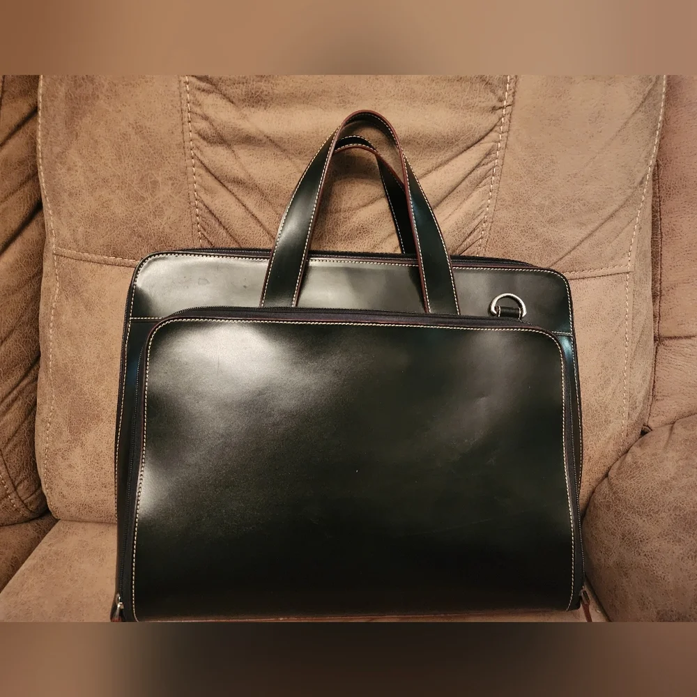 Samsonite never used
